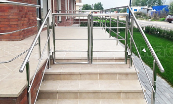 Детские ограждения с горизонтальным заполнением в Казани. Готовые проекты ПерилаГлавСнаб