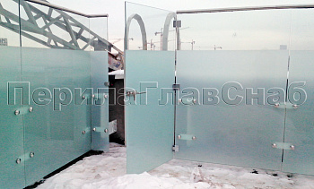 Пластинчатые одностворчатые калитки из нержавеющей стали со стеклом в Казани. Готовые проекты ПерилаГлавСнаб