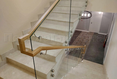 Цельностеклянные ограждения на несущем стекле купить в Казани