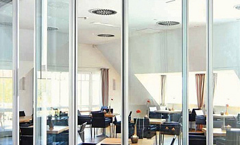 Стеклянные перегородки для зоны отдыха в офисе в Казани. Готовые проекты ПерилаГлавСнаб