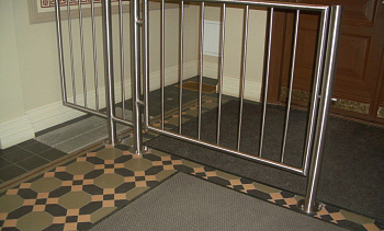 Ограждение лестниц для детей с вертикальным заполнением в Казани. Готовые проекты ПерилаГлавСнаб