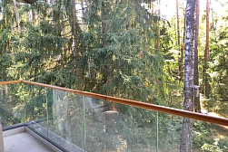 Стеклянные перила для балконов в Казани. Готовые проекты ПерилаГлавСнаб - фото 20