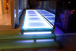 Стеклянные полы в Казани. Готовые проекты ПерилаГлавСнаб - фото 13