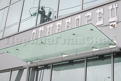 Стеклянные козырьки на вантах в Казани. Готовые проекты ПерилаГлавСнаб - фото 24