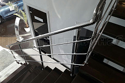 Перила для лестниц из металла в Казани. Готовые проекты ПерилаГлавСнаб - фото 17