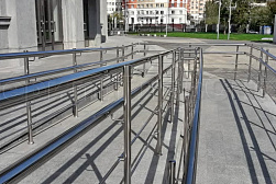 Поручни для инвалидов из нержавеющей стали в Казани. Готовые проекты ПерилаГлавСнаб - фото 2