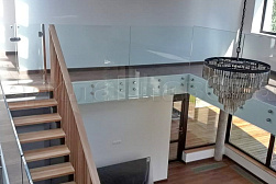 Стеклянные перила для атриумов в Казани. Готовые проекты ПерилаГлавСнаб - фото 21