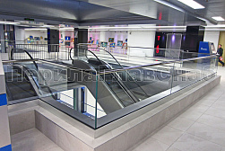 Цельностеклянные ограждения на несущем стекле в Казани. Готовые проекты ПерилаГлавСнаб - фото 23
