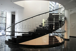 Стеклянные перила для винтовых лестниц в Казани. Готовые проекты ПерилаГлавСнаб - фото 15