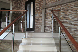 Перила и ограждения из нержавейки и дерева в Казани. Готовые проекты ПерилаГлавСнаб - фото 27