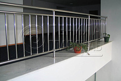 Перила и ограждения с вертикальным заполнением в Казани. Готовые проекты ПерилаГлавСнаб - фото 4