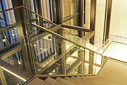 Стеклянные ограждения для торговых  и бизнес центров в Казани. Готовые проекты ПерилаГлавСнаб - фото 21